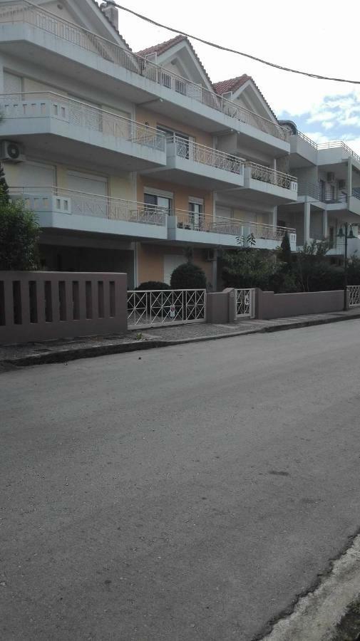 Cozy Maisonette กาเมนาวูร์ลา ภายนอก รูปภาพ