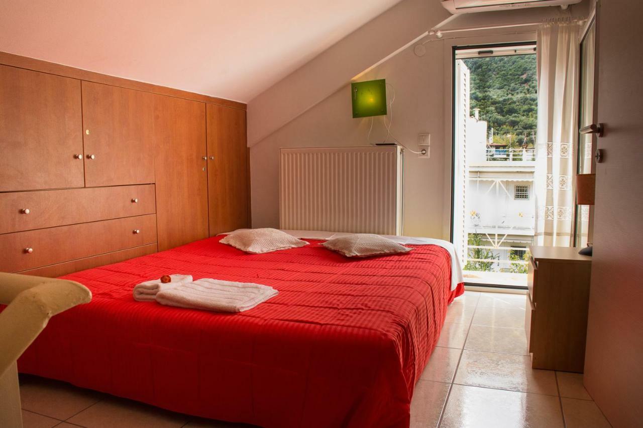 Cozy Maisonette กาเมนาวูร์ลา ภายนอก รูปภาพ