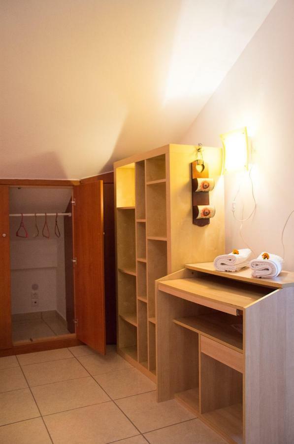 Cozy Maisonette กาเมนาวูร์ลา ภายนอก รูปภาพ