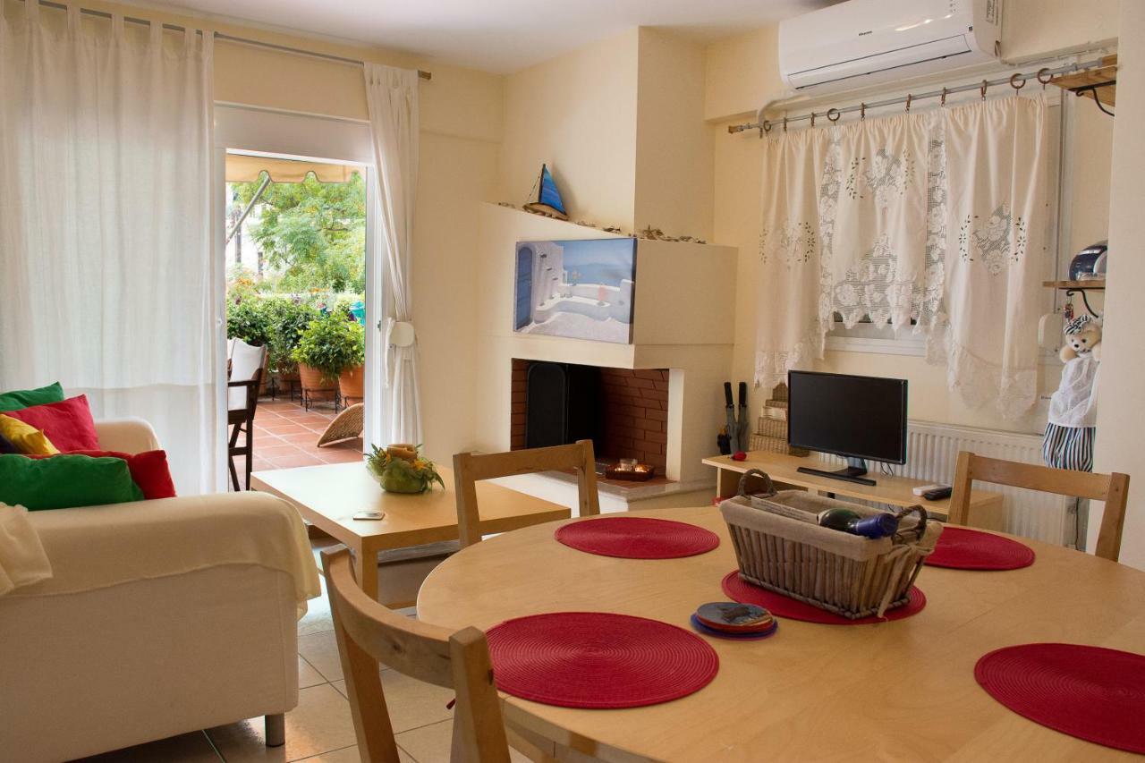 Cozy Maisonette กาเมนาวูร์ลา ภายนอก รูปภาพ