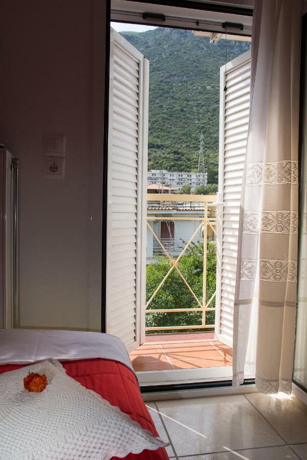 Cozy Maisonette กาเมนาวูร์ลา ภายนอก รูปภาพ